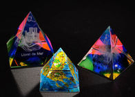 جوائز كأس الزجاج الملون المحفورة ثلاثية الأبعاد ك التذكارات المنافسة
