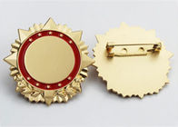 شارة نوع مخصص محفورة ميداليات الزنك / القصدير المواد سبيكة للخدمة العسكرية